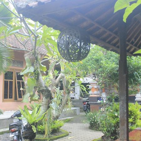 Umah De Arlika Ubud Exterior foto